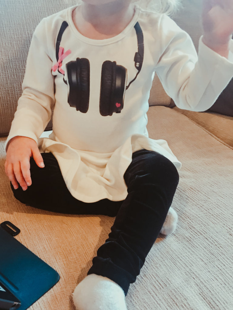 Kids Music Themed Birthday Party Outfit