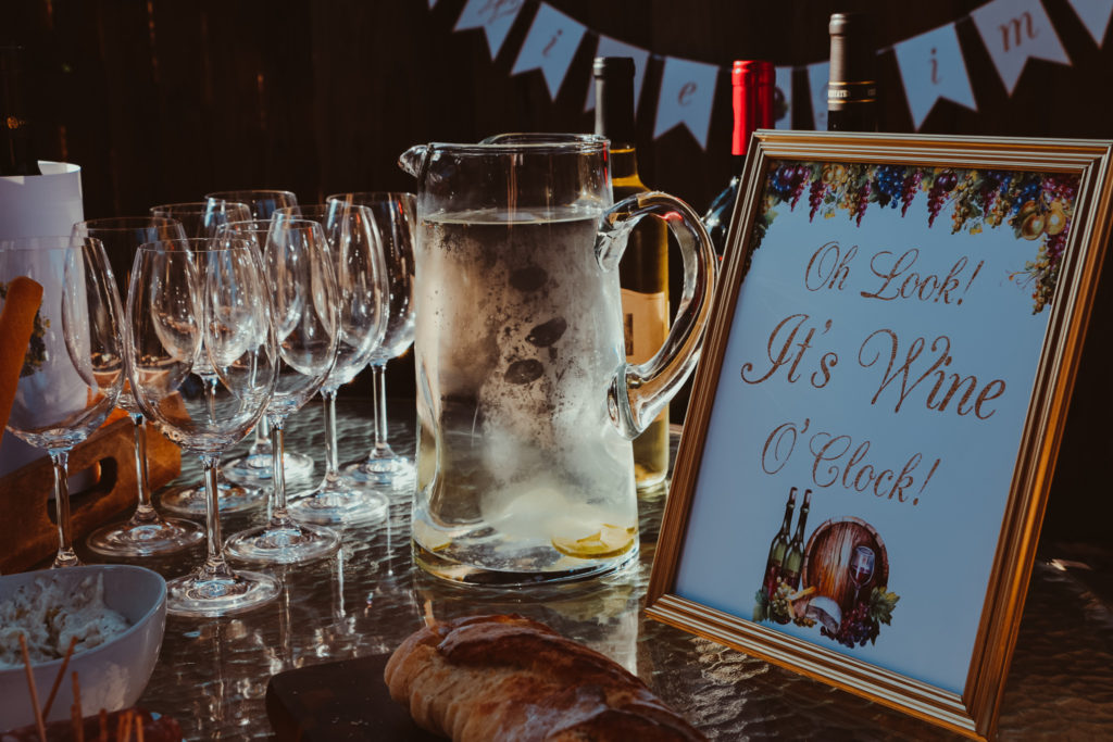 Oh Look! It's Wine C'Clock