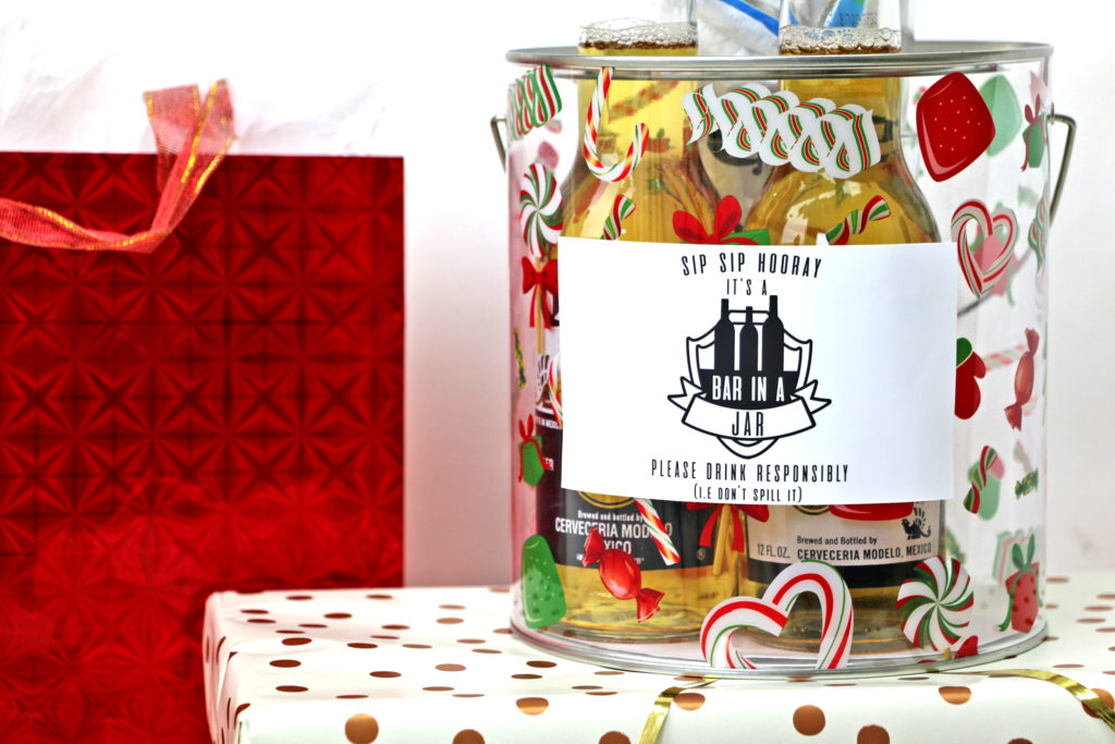 Easy DIY Christmas Gifts: Bar in a jar