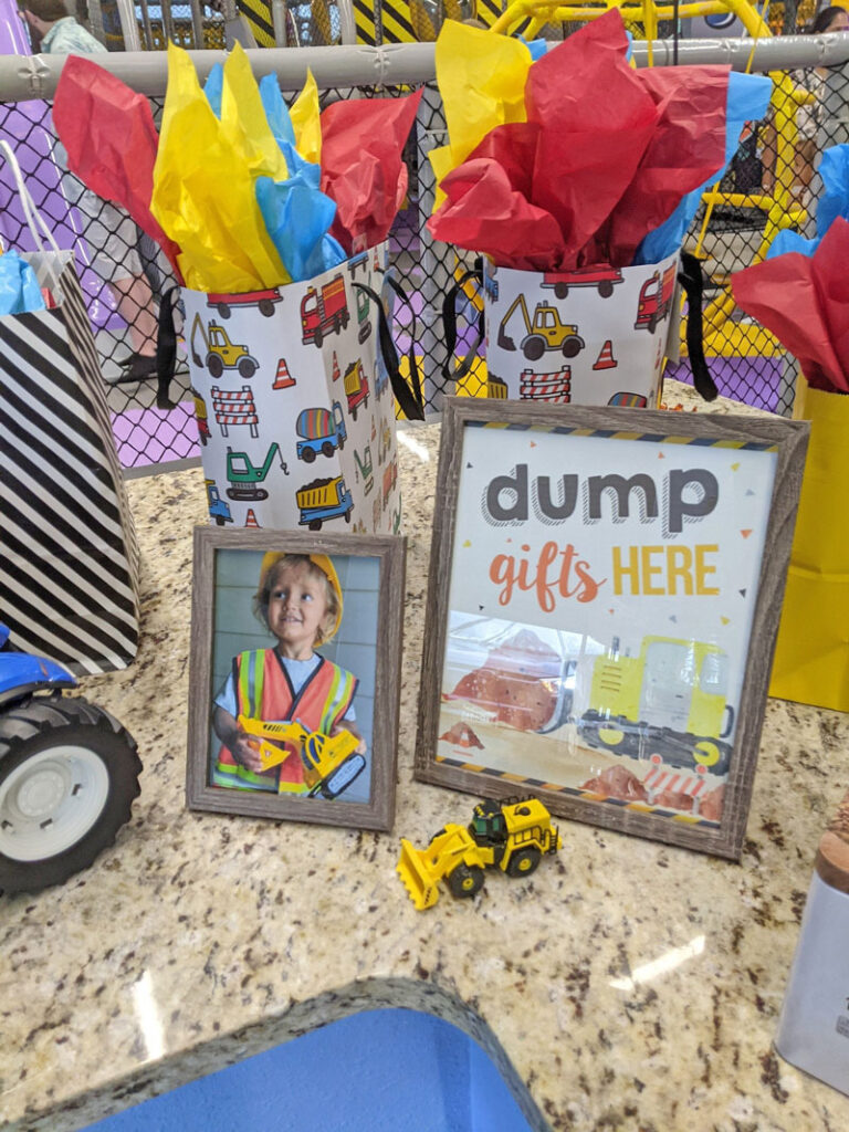 Dump Gifts Here Sign