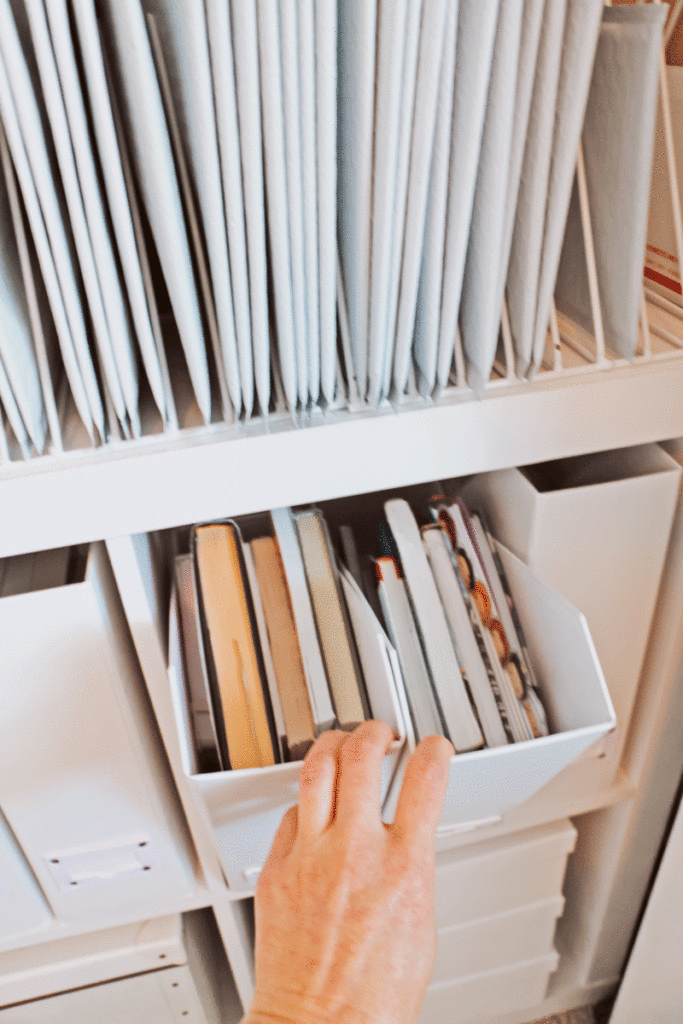 How to hide clutter in office