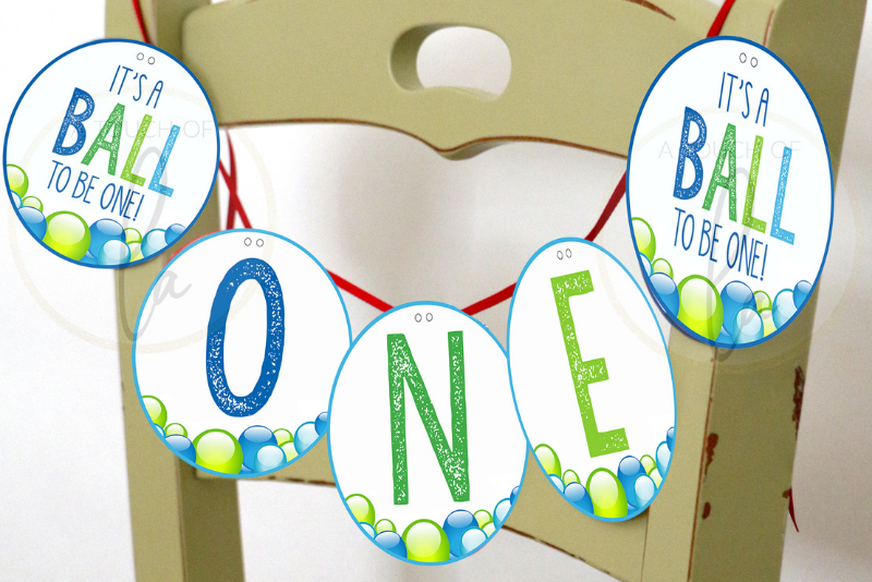 DIGITAL Green and Blue Ball Party High Chair Banner